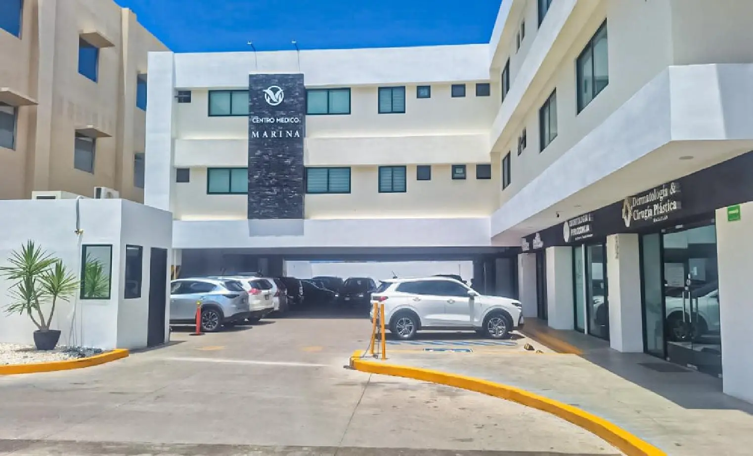 CONSULTORIO MEDICO EN RENTA EN CENTRO MEDICO MARINA